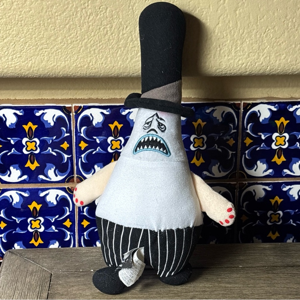Creepy Black and White Plush Toy with Top Hat used fair condition - Picture 6 of 8
